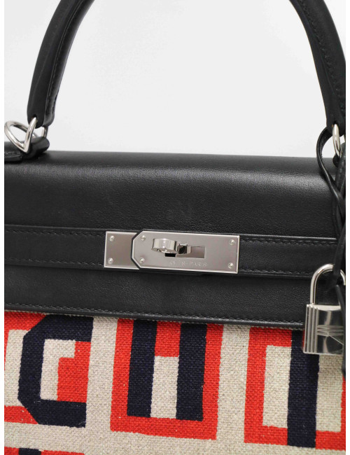 Kelly 28 toile de camp Hermès lettres au carré noir