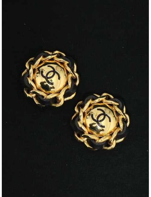 Boucles d'oreille Chanel tressées et dorées