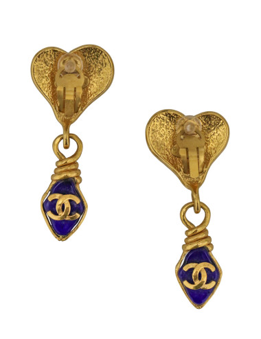 Boucles d'oreille pâte de verre pendantes Chanel 2