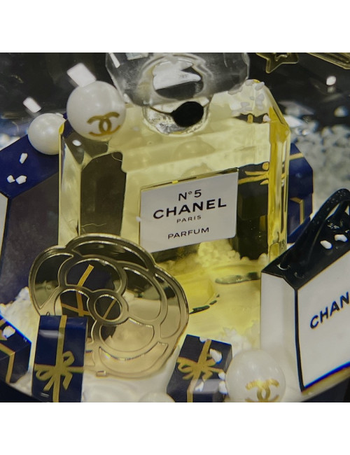 Boule à neige Chanel 2025