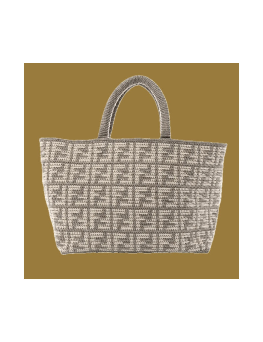 Sac shopping Fendi cachemire reversible disponible ici