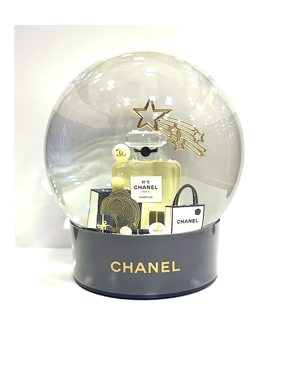 Boule à neige Chanel 2025