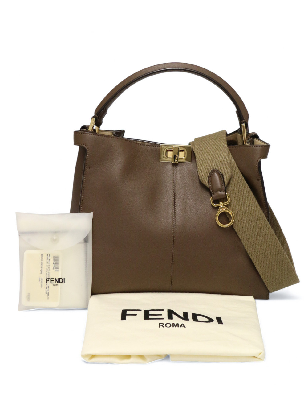 Peekaboo X-Lite Fendi en cuir taupe livré dans son dustbag Fendi.