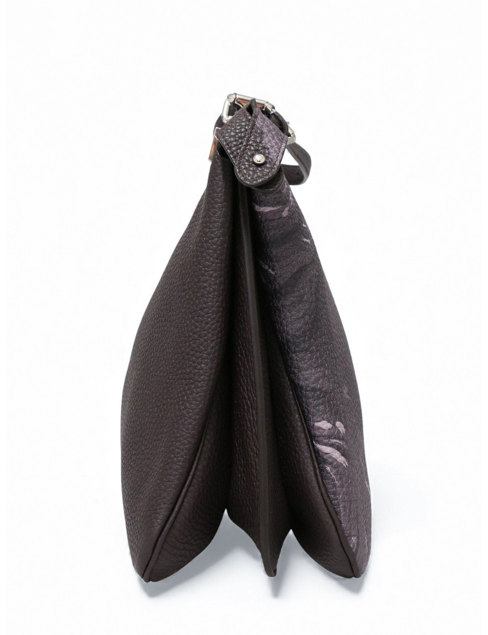 Peekaboo soft Fendi gris motifs têtes