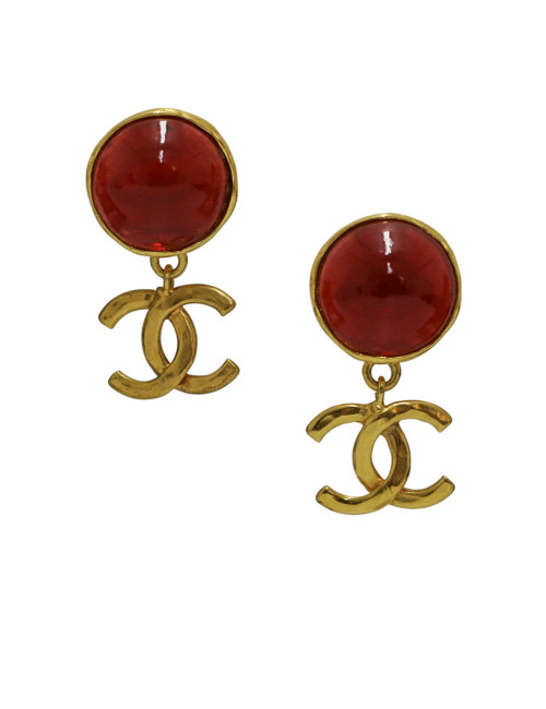 Boucles d'oreille pendantes pâte de verre rouge CHANEL