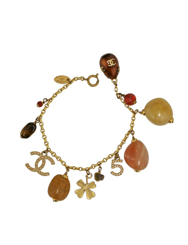 Bracelet charms Chanel pâte de verre 2