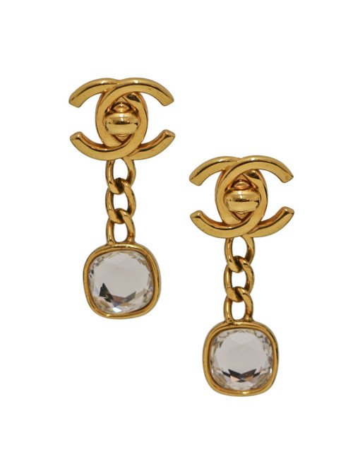 Boucles d'oreille Chanel turnlock pendantes dorées et strass