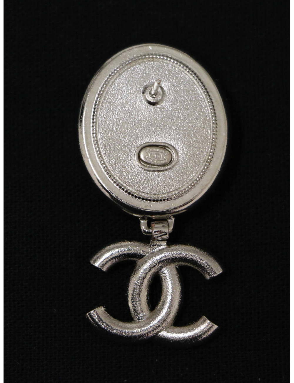 Boucles d'oreilles Chanel étoiles pendantes