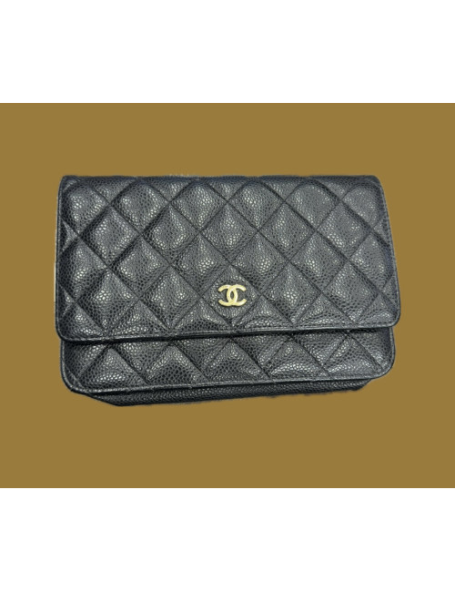 Wallet on chain Caviar noir Chanel
