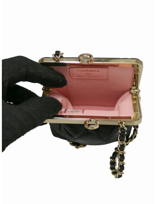 Mini sac cuir et métal doré Chanel