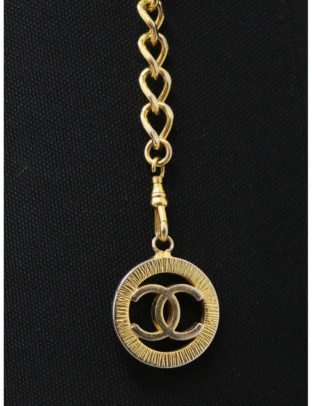 Ceinture triple chaine Chanel dorée