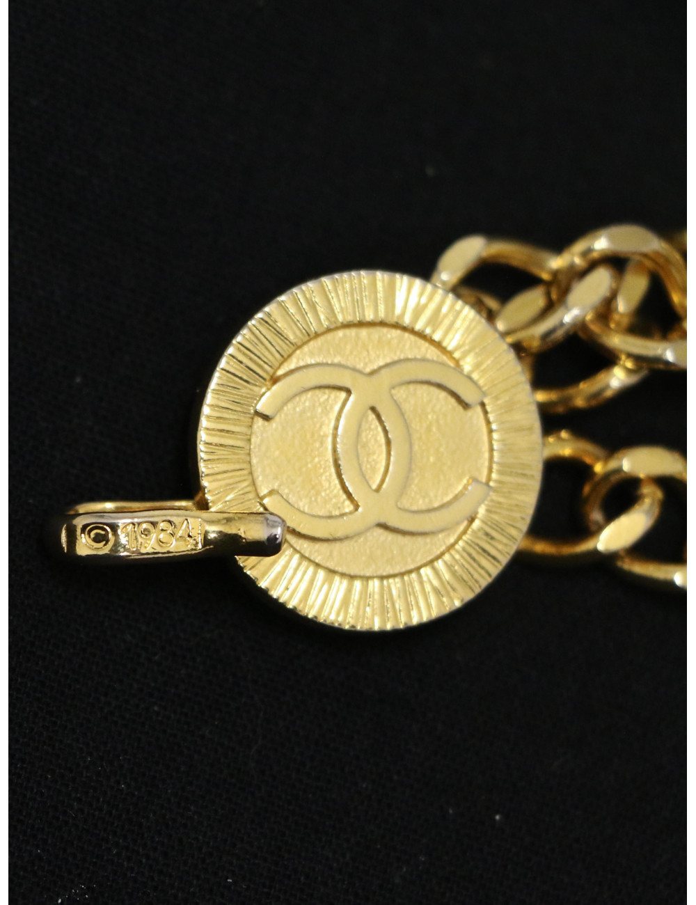 Ceinture triple chaine Chanel dorée