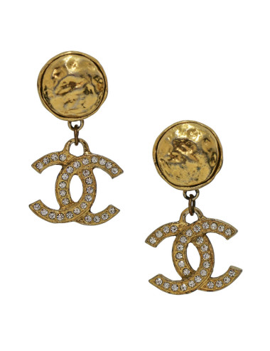 Boucles d'oreille pendantes Chanel dorées et strass