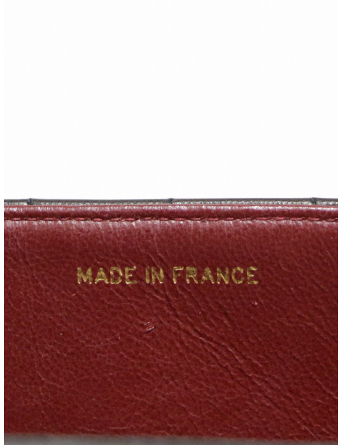 Sac noir Chanel motif chevron vintage