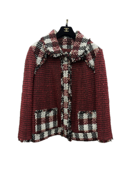 Veste tweed Chanel rouge Automne-Hiver 2016
