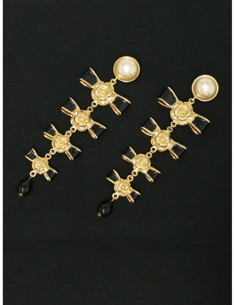 Boucles d'oreille pendantes Chanel Couture Victoire de Castellane