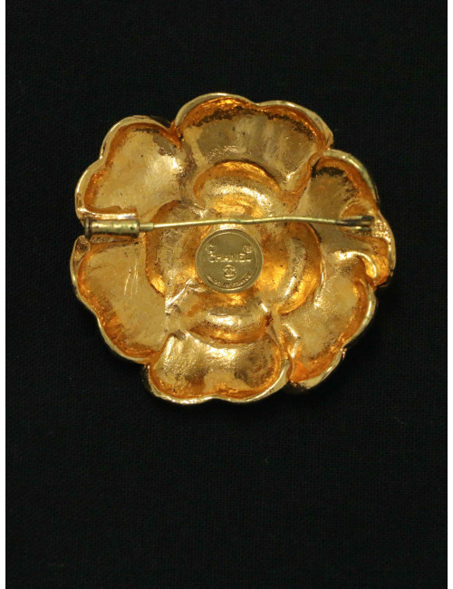 Broche CHANEL camélia doré