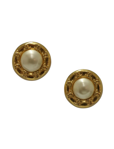 Clips CHANEL demi perles nacrée CC