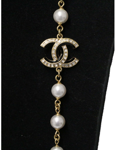 Sautoir Chanel doré perles noires et nacrées 2