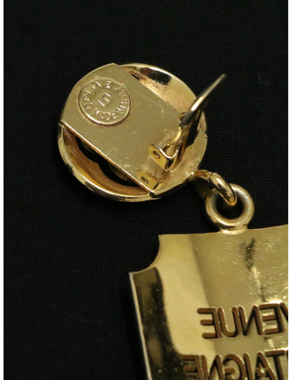 Pendants CELINE 38 ave Montaigne Vintage