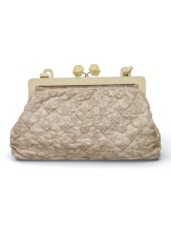 Sac Olympe Louis Vuitton Série limitée cuir embossé