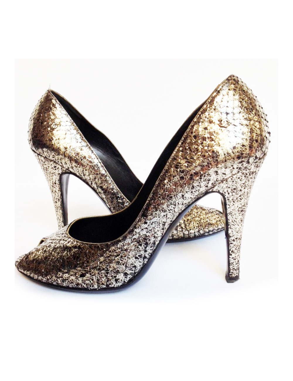 Escarpins CHANEL T39 en python argenté vieilli