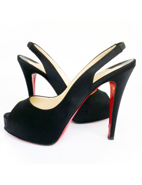 Escarpins CHRISTIAN LOUBOUTIN en satin noir