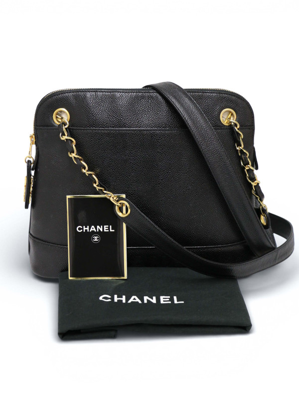 Sac porté épaule en caviar Chanel noir
