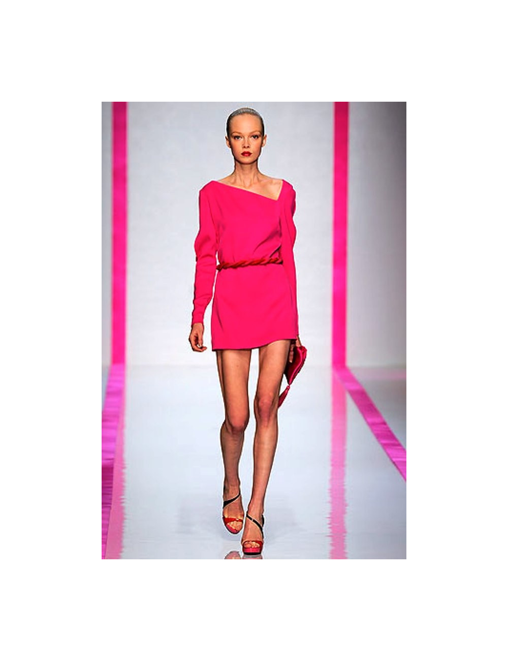 Robe EMMANUEL UNGARO en crèpe de soie rose T38