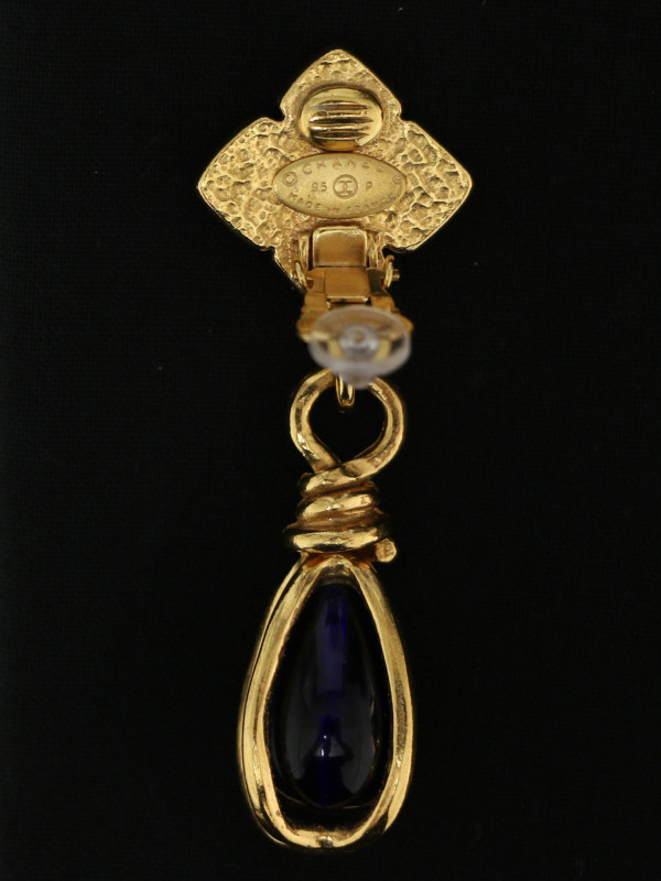 Boucles d'oreilles pâte de verre Chanel printemps 1995