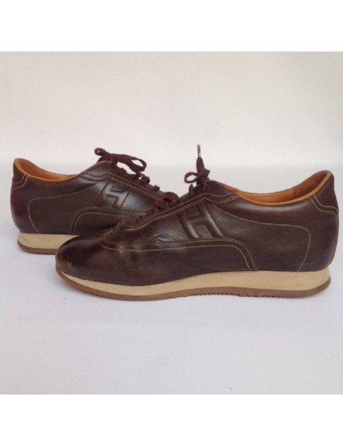 Basket en cuir marron HERMES T43,5