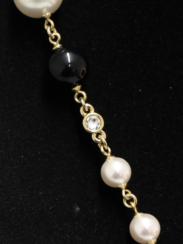 2024 Sautoir Chanel perles boule à facettes