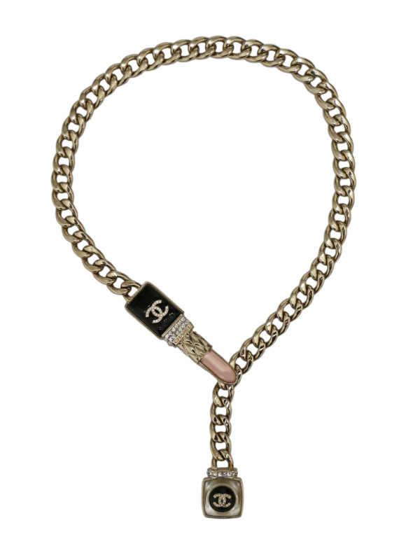 Collier Chanel lipstick Automne 2022