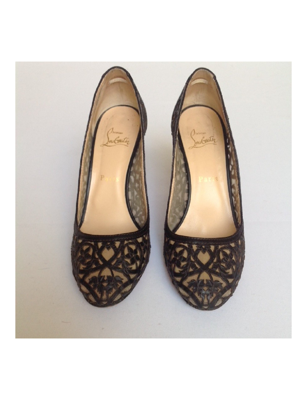 Escarpins CHRISTIAN LOUBOUTIN T38 façon dentelle