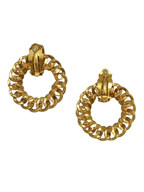 Boucles d'oreilles rondes dorées Chanel