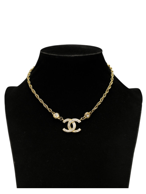 Collier CC doré avec des strass Chanel 2