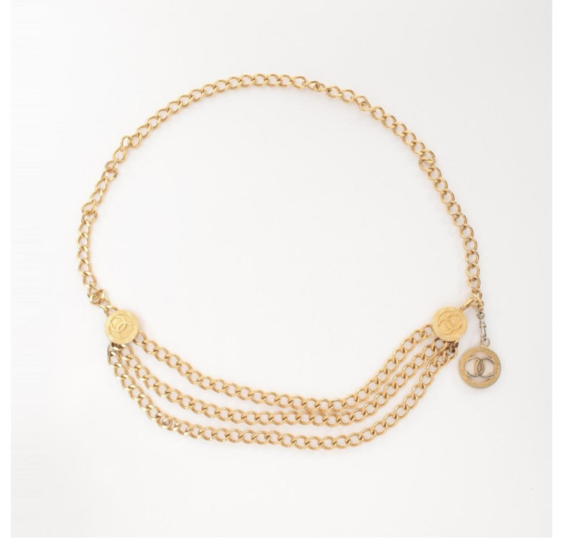 Ceinture Chanel Triple chaînes dorées à médaillons CC 2