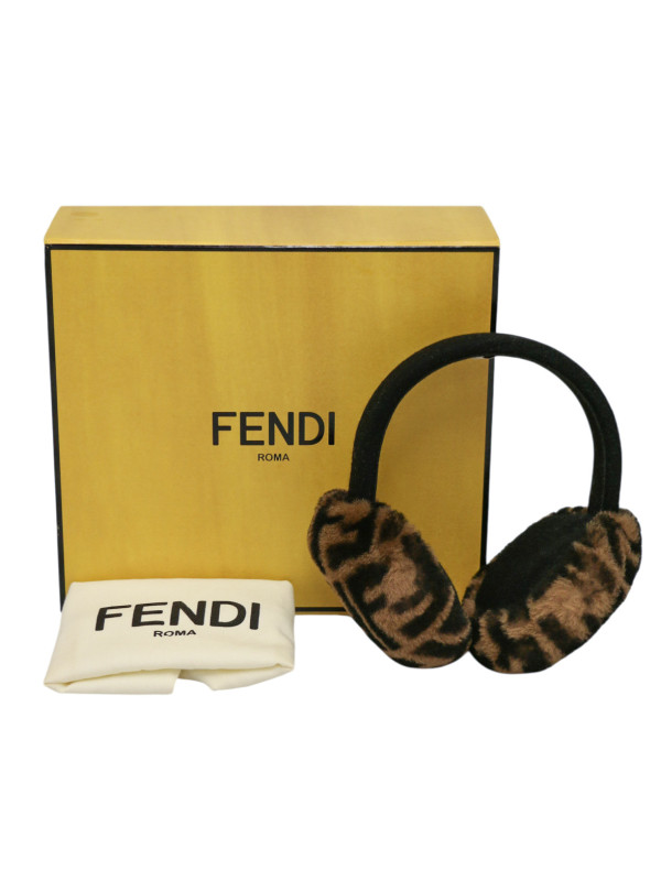 Cache oreilles FENDI 2
