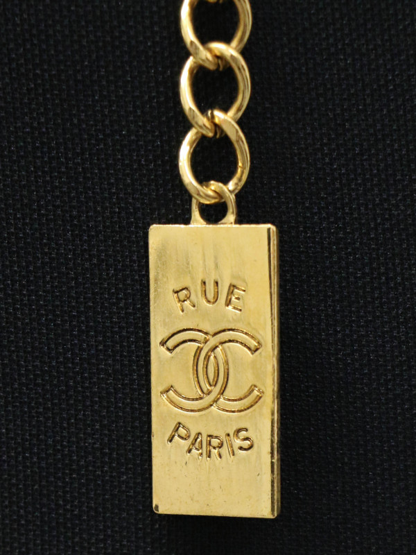 Ceinture CHANEL "rue Cambon Paris"