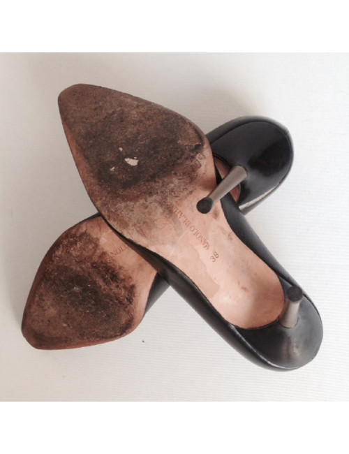 Escarpins en cuir noir MANOLO BLAHNIK T38