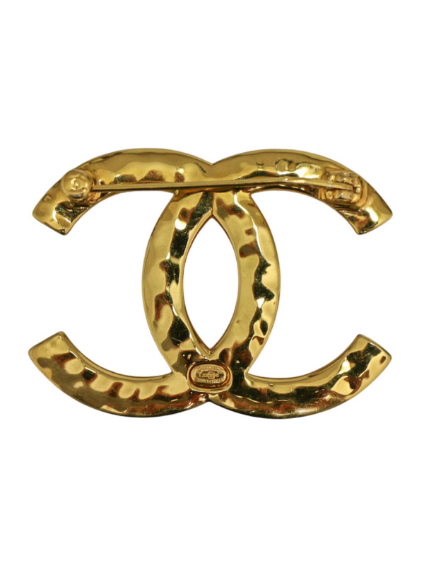 Broche Chanel CC doré 2