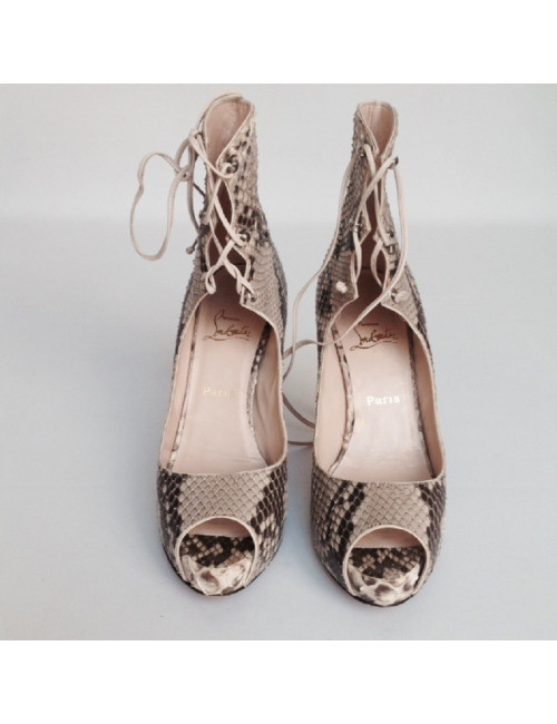 Bottines en python CHRISTIAN LOUBOUTIN T38