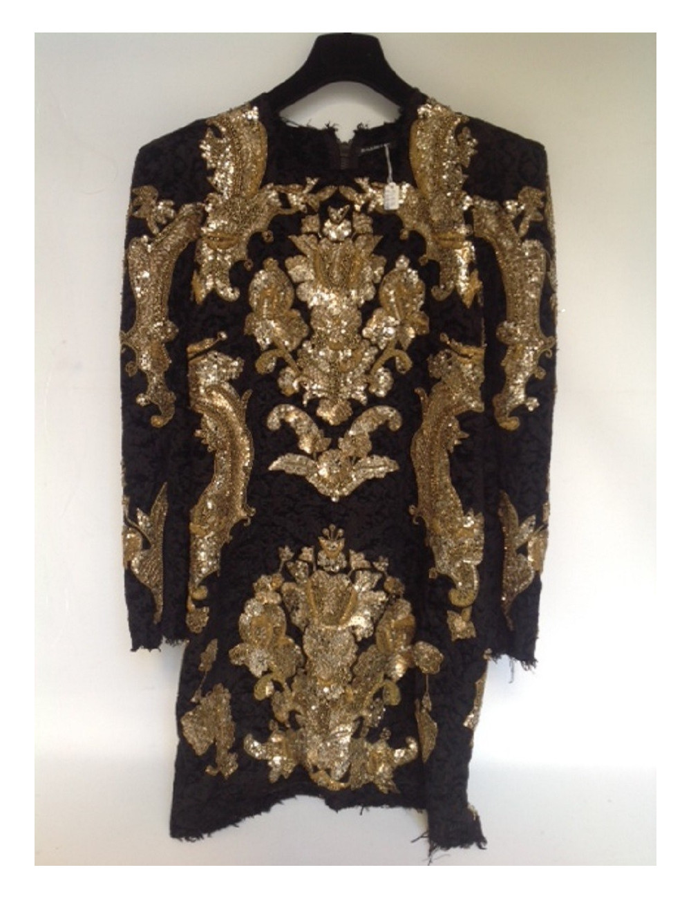 Robe BALMAIN en velours damassé noir brodée or T42