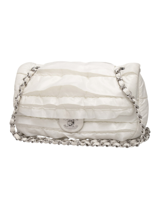 Sac Chanel Rabat Blanc en Toile Parachute Froncée avec Bandoulière Chaîne 2