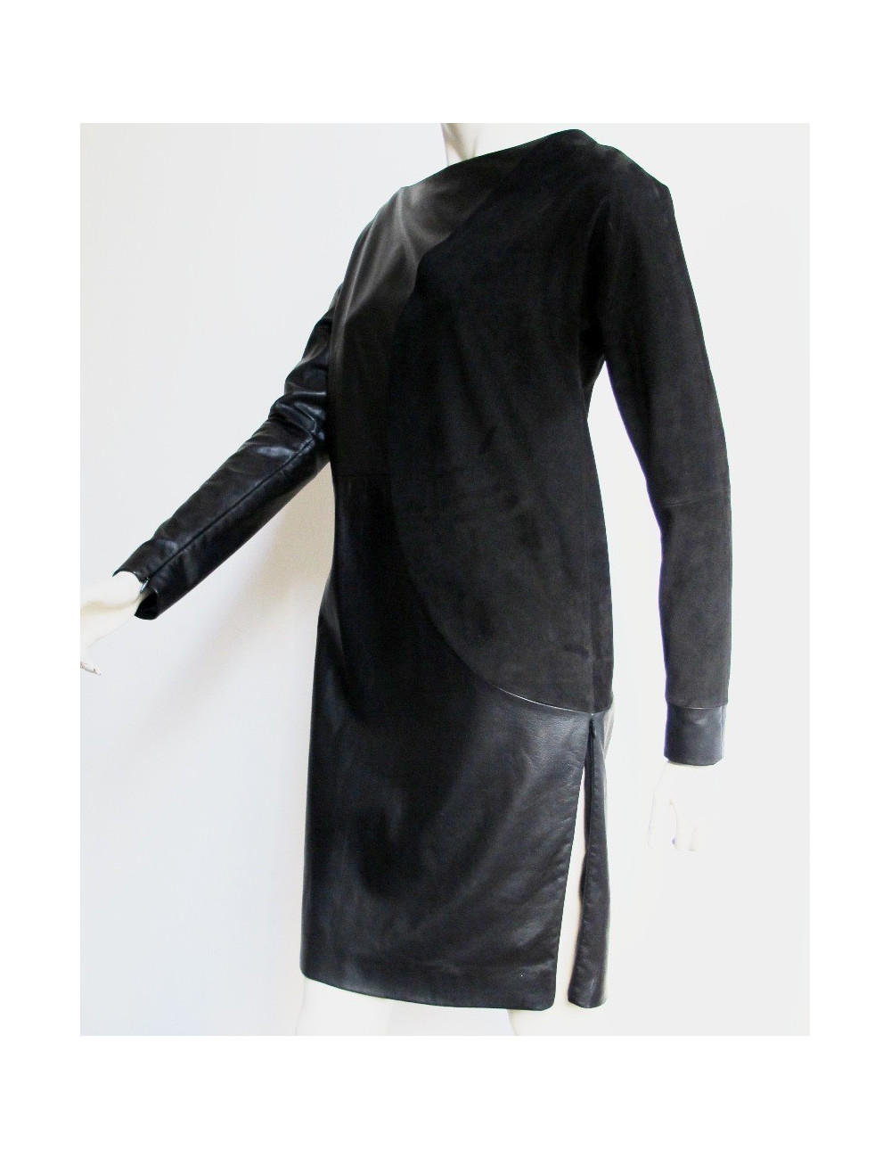 Robe EMMANUEL UNGARO en cuir noir