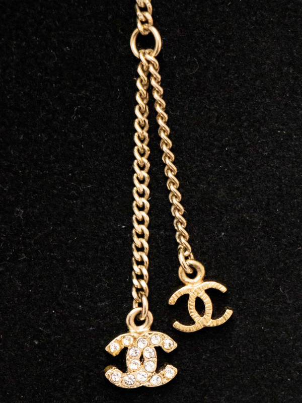Collier pendentif Chanel Méiers d'art Paris-Bombay
