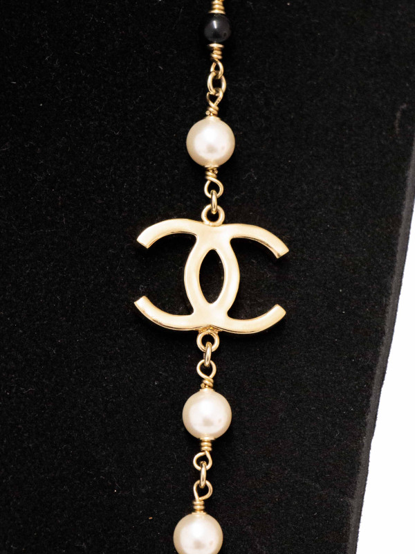 Sautoir Chanel Perles Nacres Bicolores