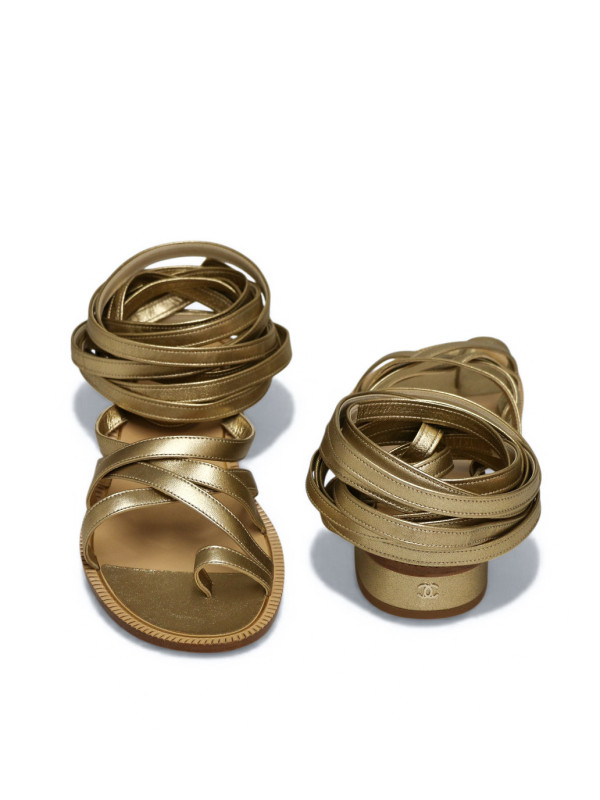 Sandales Chanel Spartiates T39,5 dorées