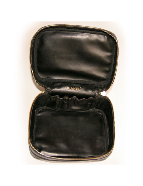 Vanity case CHANEL en cuir noir