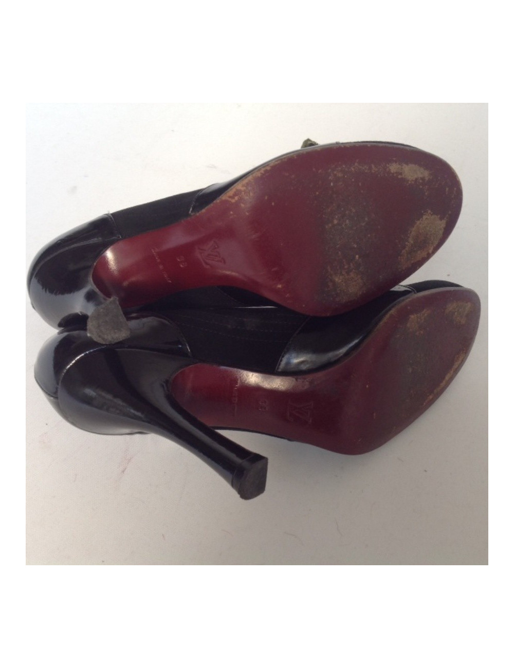 Escarpins LOUIS VUITTON T38 daim cuir verni noir